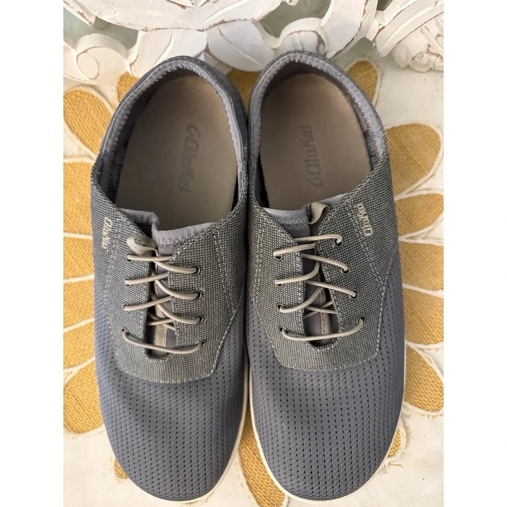 OLUKAI Nohea Moku Charcoal/Clay Casual Shoes Mens Size US 10.5 (new price $120)